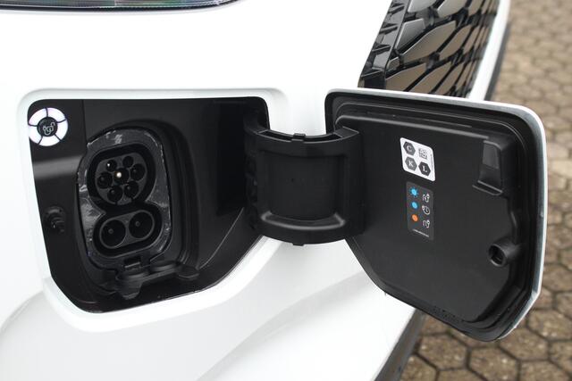 Ford TRANSIT CUSTOM E-Transit 320 L2H1 Kombi | 9 persoons | Trend | 65kWh | 160kW/218pk | Trekgewicht 2300kg | Camera | Carplay/Android | Cruise | Lease 824,- p/m