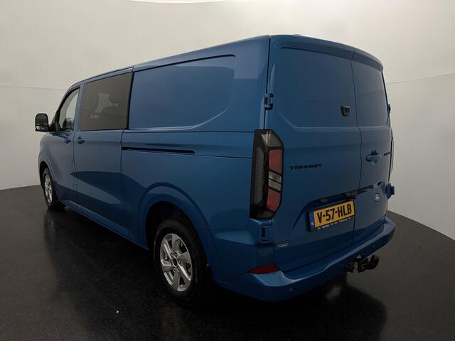 Ford TRANSIT CUSTOM 320 2.5 PHEV L2H1 Limited DC met o.a. een 360 graden camera, Parkeersensoren voor en achter, Dodehoekdetectie, Navigatiesysteem en een Trekhaak