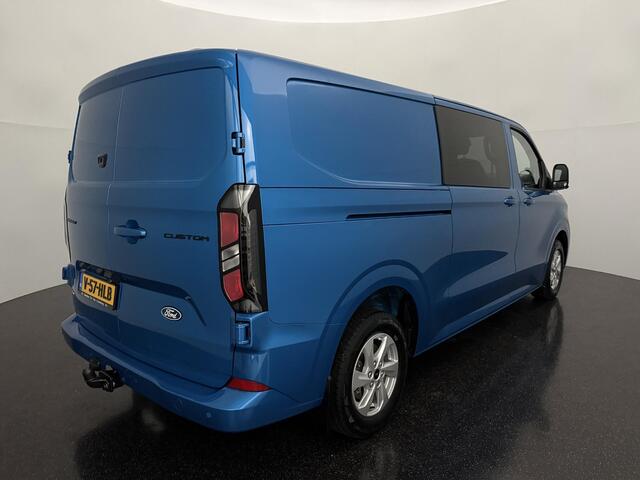 Ford TRANSIT CUSTOM 320 2.5 PHEV L2H1 Limited DC met o.a. een 360 graden camera, Parkeersensoren voor en achter, Dodehoekdetectie, Navigatiesysteem en een Trekhaak