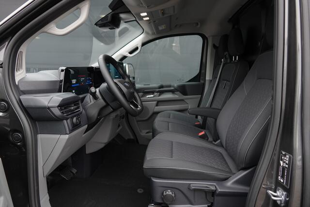 Ford TRANSIT CUSTOM E-Transit L1H1 218Pk Aut. | Elektrisch | 71 kWh | Limited 320 | Pro Power Onboard | Achteruitrijcamera | Trekhaak | 17''