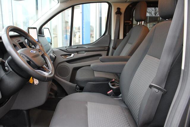 Ford TRANSIT CUSTOM 2.0 TDCI L1H1 Trend Dubbele Cabine | Trekhaak | Stoel + Stuurverwarming | Camera | Cruise Control | Carplay |