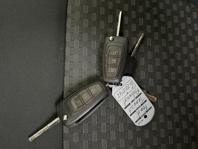 Ford TRANSIT CUSTOM 2.0TDCi 130PK Lang Limited | Euro 6 | Multimedia | Camera | Multimedia | 3-Zits