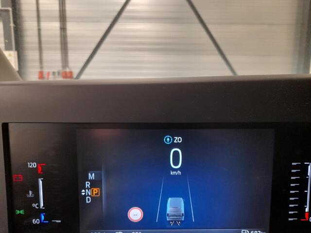 Ford TRANSIT CUSTOM 300 2.0 TDCI L2H1 Trend Nieuw Model BPM VRIJ! Ford Transit Custom 300 2.0 TDCI L2H1 Trend NM Navi Cruise Camera Parkeersensoren Trekhaak