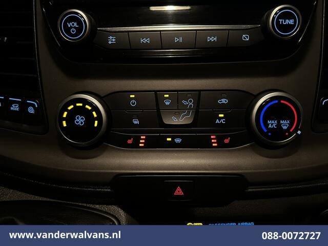 Ford TRANSIT CUSTOM 2.0 TDCI 130pk L2H1 Euro6 Airco | Camera | Apple Carplay | LED | Cruisecontrol | 2800kg Trekhaak Android Auto, Stoelverwarming, Verwarmde voorruit, Parkeersensoren