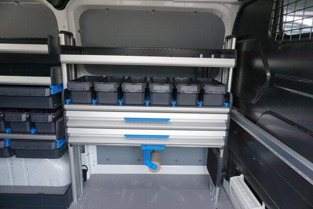 Ford TRANSIT CUSTOM 131pk Automaat L1H1 Trend Apple Carplay Camera Cruise control Stoel & voorruit verwarming Parkeersensoren