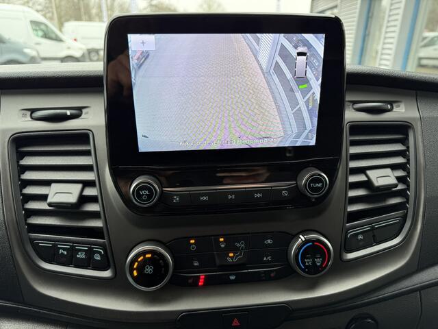 Ford TRANSIT CUSTOM 300 2.0 TDCI L2H1 Limited Automaat