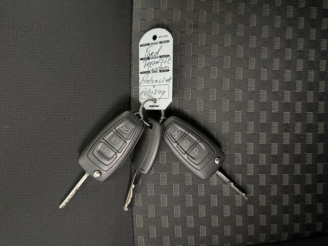 Ford TRANSIT CUSTOM 2.0TDCi 130PK Lang Limited | Euro 6 | Camera | Multimedia | 3-Zits | Airco | Cruise