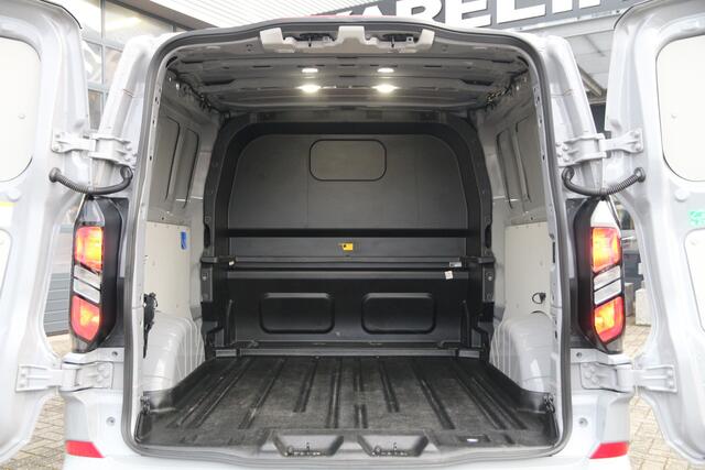 Ford TRANSIT CUSTOM 2.0 TDCI 170 | DC | L2H1 | KAR-edition | Elektr. trekhaak | Clima..