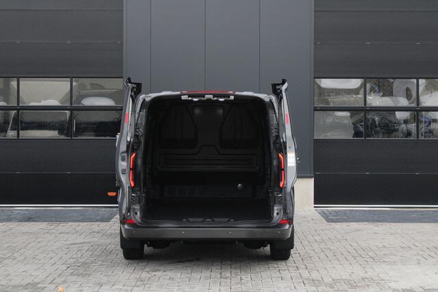 Ford TRANSIT CUSTOM E-Transit 340 L2H1 Limited 65 kWh 218pk - DIRECT LEVERBAAR - 2x Schuif - LED - 360 Camera - B&O - ACC - Navi - Stoel/Stuurverwarming - Rijklaar