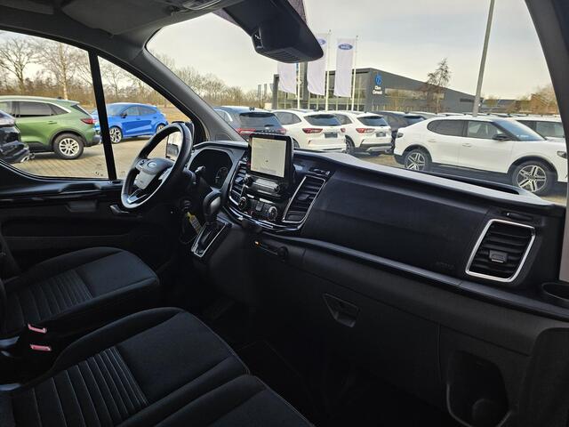 Ford TRANSIT CUSTOM L2 Dubbele Cabine Limited Automaat 170 pk | Trekhaak | Camera | Stoelverwarming | Dodehoekdetectie | Lane assist | PDC v+a | Zéér netjes!