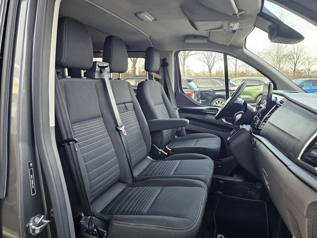 Ford TRANSIT CUSTOM L2 Dubbele Cabine Limited Automaat 170 pk | Trekhaak | Camera | Stoelverwarming | Dodehoekdetectie | Lane assist | PDC v+a | Zéér netjes!