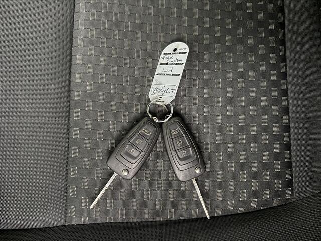 Ford TRANSIT CUSTOM 2.0TDCI Lang | Euro 6 Business | Navigatie | Airco | Cruise | 3-Zits