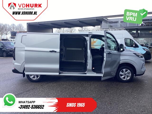 Ford TRANSIT CUSTOM 320 2.0 TDCI 136 pk L2 Trend Garantie 11-29'/ LED/ Stoelverw/ Afn.Trekhaak/ Stuurverw/ Carplay/ Camera/ Climate/ PDC/ LMV/ Cruise