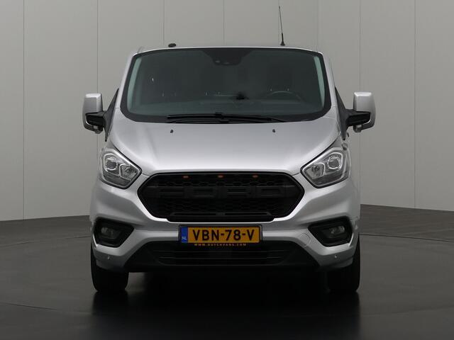 Ford TRANSIT CUSTOM 2.0TDCI 130PK Lang | Euro 6 | Navigatie | Camera | Trekhaak | Airco | Cruise | 3-Zits