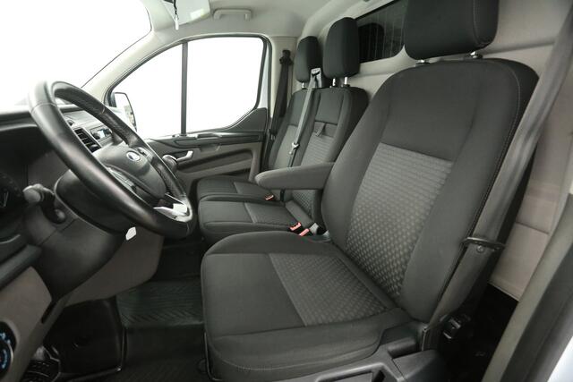 Ford TRANSIT CUSTOM 2.0 TDCI L2H1 | 2800kg Trekgew. | Trekh. | Airco | Cruise | 3 Zits | 2x Schuifdeur | Stoelverw.