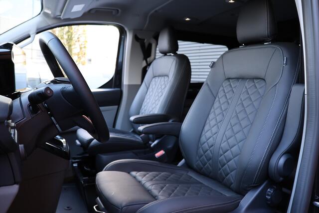 Ford TRANSIT CUSTOM 320 2.0 TDCI 170 PK L2H1 Limited DC | Dubbel Cabine | 360 Camera | Middenconsole | ACC | Blind Spot | Navigatie | Camera | CarPlay | Lane Assist | Elek. Trekhaak | 5-Zitter | BPM VRIJ