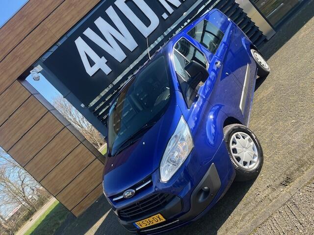 Ford TRANSIT CUSTOM 340 2.0 TDCI L2H1 Trend DC 5 P EURO 6 / AIRCO /CRUISE/ NAP GAR ¤ 9946 EXCL Auto in nette staat dealer onderhouden voorzien van luxe ideale werk bus afleverpakket en garantie naar keuze