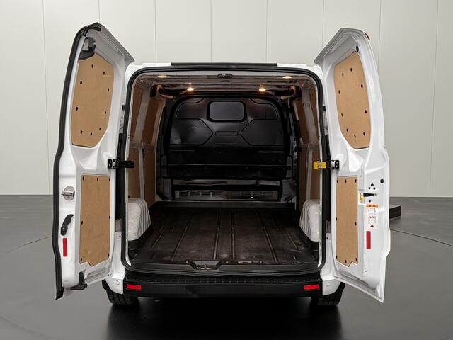 Ford TRANSIT CUSTOM 2.0TDCi 130PK Lang | Multimedia | 3-Zits | Airco | Cruise | Betimmering