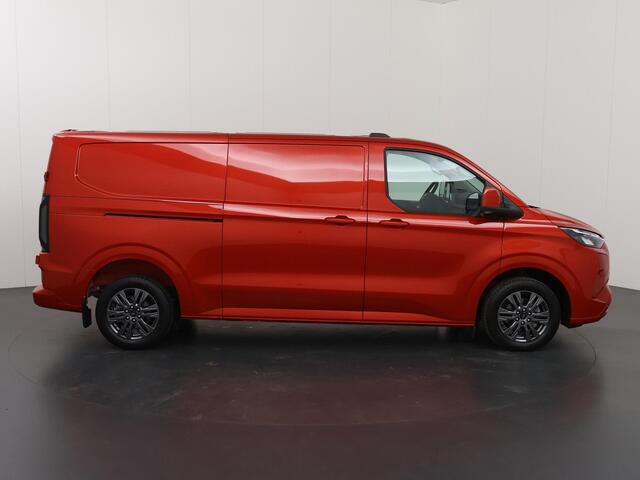 Ford TRANSIT CUSTOM 320 | 2.5 PHEV | L2 H1 | Limited |