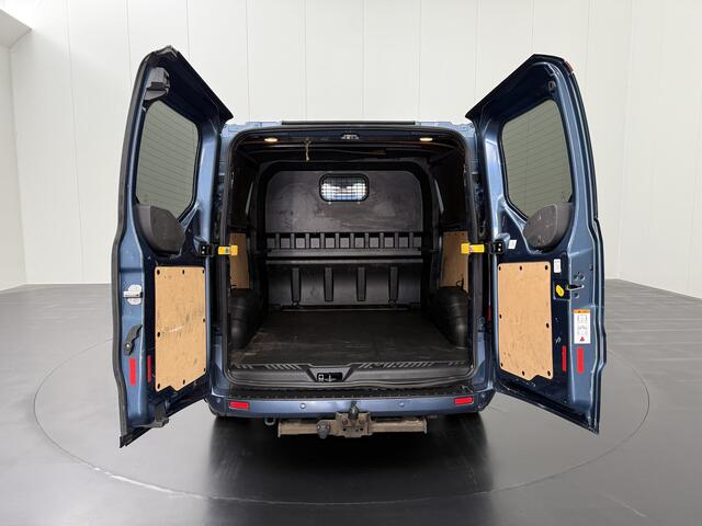 Ford TRANSIT CUSTOM 2.0TDCi 170PK Automaat Lang Dubbele Cabine | Navigatie | Camera | 2xSchuifdeur | Trekhaak