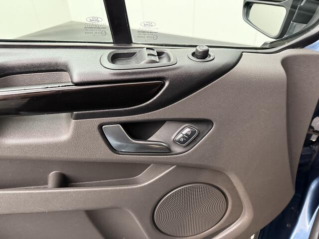 Ford TRANSIT CUSTOM 2.0TDCi 170PK Automaat Lang Dubbele Cabine | Navigatie | Camera | 2xSchuifdeur | Trekhaak