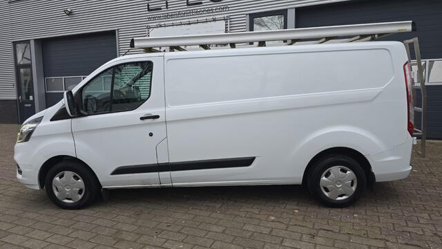 Ford TRANSIT CUSTOM 300 2.0 TDCI L2H IMPERIAL1