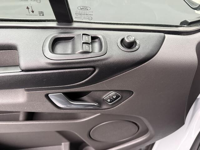 Ford TRANSIT CUSTOM 2.0TDCi 130PK Business | Airco | Multimedia | Camera | 3-zits | Betimmering