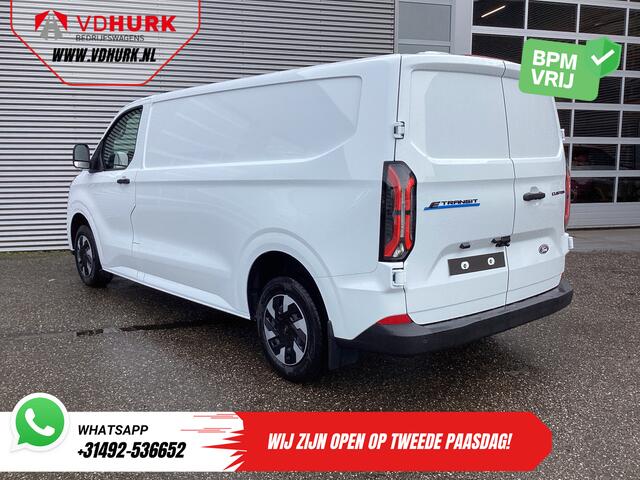 Ford TRANSIT CUSTOM E-Transit L2 Trend 65 kWh 330 km WLTP Garantie t/m 2029/ LED/ Standkachel/ Snellader/ 2.3t Trekverm./ Stoelverw./ Carplay/ Camera/ PDC/ Cruise