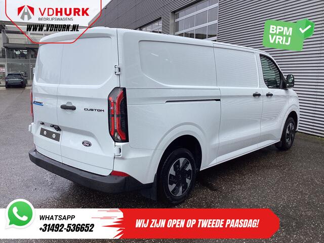 Ford TRANSIT CUSTOM E-Transit L2 Trend 65 kWh 330 km WLTP Garantie t/m 2029/ LED/ Standkachel/ Snellader/ 2.3t Trekverm./ Stoelverw./ Carplay/ Camera/ PDC/ Cruise