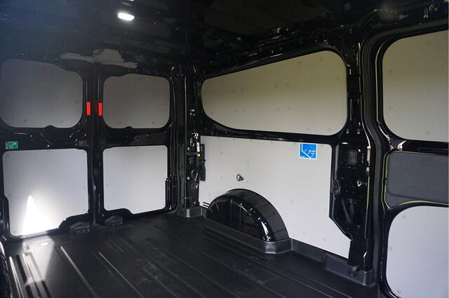 Ford TRANSIT CUSTOM 320L 170PK Aut. Limited BPM VRIJ!! 13" Navi, Adap. Cruise, Camera, 17" LM, LED, 2x Schuifdeur!! NR. 277