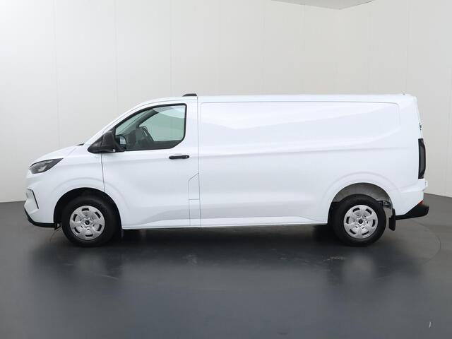 Ford TRANSIT CUSTOM 300 | 2.0 TDCI | L2 H1 | TREND | DIESEL | ACHTERUITRIJCAMERA | CLIMATE CONTROL | CRUISE CONTROL | 3-ZITS | CARPLAY | ANDROID AUTO | MULTIFUNCTIONEEL STUURWIEL | LED | PARKEERSENSOREN VOOR EN ACHTER