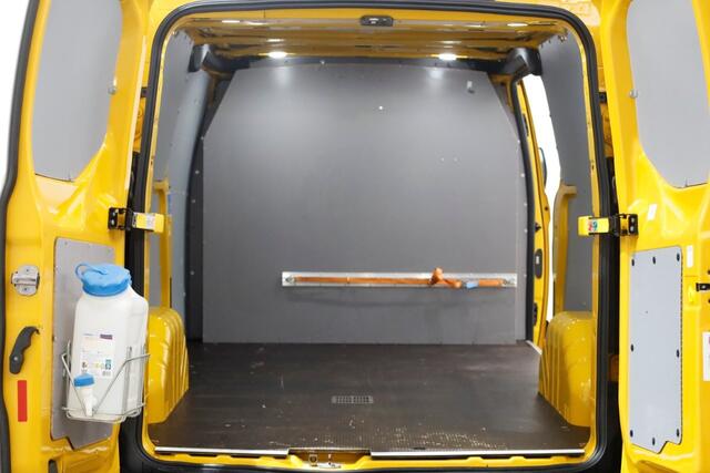 Ford TRANSIT CUSTOM 340 2.0 TDCI 130pk L2H1 Trend Airco/Trekhaak 2800kg 03-2022