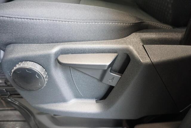 Ford TRANSIT CUSTOM 300 2.0 TDCI L2H1 Trend Dubbele Cabine Automaat Airco Navi Cruisecontrol Camera Parkeersensoren