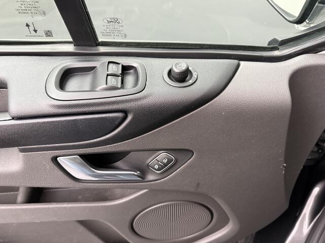 Ford TRANSIT CUSTOM 2.0TDCi 130PK Lang Limited | Euro 6 | Camera | Multimedia | 3-Zits | Airco | Cruise