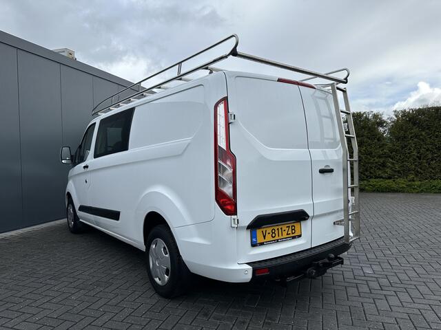 Ford TRANSIT CUSTOM 2.0 TDCI / L2H1 / DUBBEL CABINE / 1e EIG. / TREKHAAK / IMPERIAAL / CAMERA / CRUISE / 6 PERSOONS