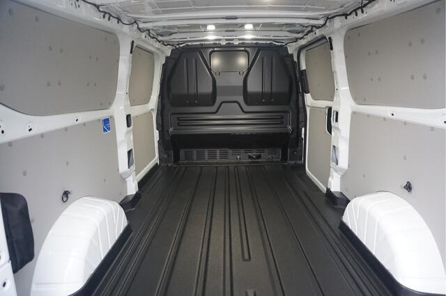 Ford TRANSIT CUSTOM 320L 2.5 PHEV Hybride 233PK Trend PRIJS INCL. BPM !! 13" Navi, Adap. Cruise, Camera!! NR. HYB017