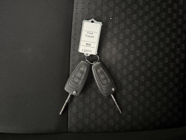 Ford TRANSIT CUSTOM 2.0TDCi 130PK Lang | Multimedia | Camera | Airco | Cruise | 3-Zits