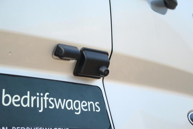 Ford TRANSIT CUSTOM E-Transit 320 L1H1 Trend | 65kWh | 160kW/218pk | Trekgewicht 2300kg | Camera | Carplay/Android | Cruise | Lease 681,- p/m