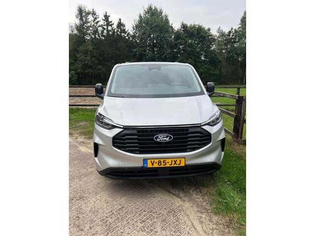 Ford TRANSIT CUSTOM L2H1 Dubbel Cabine 320 2.0 TDI 150pk / Wordt verwacht / 5-persoons / BPM-vrij