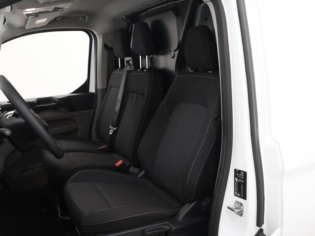 Ford TRANSIT CUSTOM E-Transit 320 | L1 H1 | TREND | 65 kWh | 328 KM RANGE | CLIMATE CONTROL | CARPLAY / ANDROID AUTO | STOELVERWARMING | SPIEGEL VERWARMING | ACHTERUITRIJCAMERA | VOORRUITVERWARMING | LAADRUIMTE PAKKET | VOORBEREIDING 2300 KG TREKHAAK