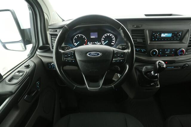 Ford TRANSIT CUSTOM 2.0 TDCI L2H1 170PK | 2800KG Trekgew. | Airco | Cruise | 3 Zits | Trekhaak | Parkeersens.