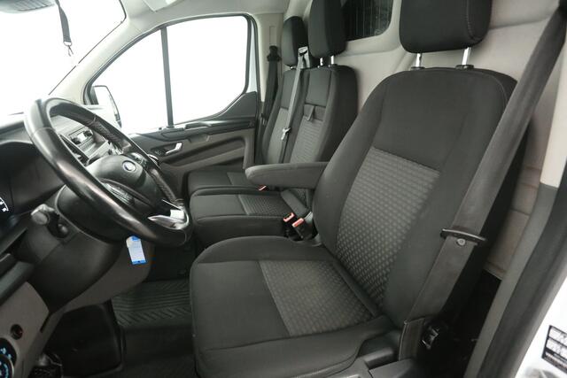 Ford TRANSIT CUSTOM 2.0 TDCI L2H1 170PK | 2800KG Trekgew. | Airco | Cruise | 3 Zits | Trekhaak | Parkeersens.