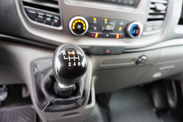 Ford TRANSIT CUSTOM 300 131pk L1H1 Trend Trekhaak Airco Cruise control Bluetooth Euro6