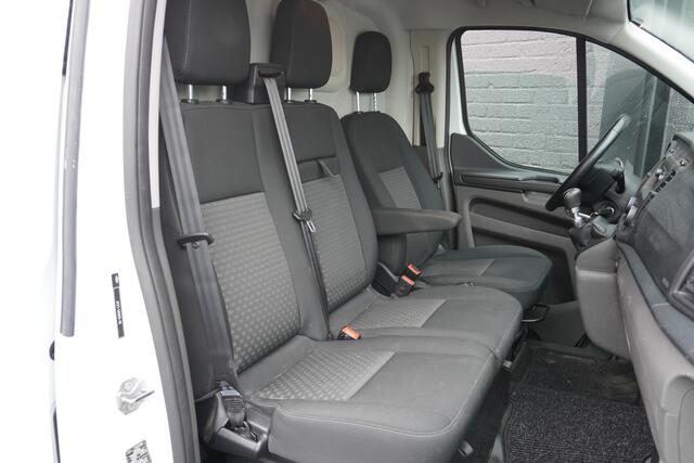 Ford TRANSIT CUSTOM 2.0 TDCI EURO 6 - Airco - Cruise - Trekhaak - ¤ 12.900,- Excl.