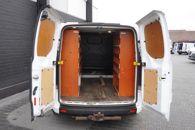 Ford TRANSIT CUSTOM 2.0 TDCI EURO 6 - Airco - Cruise - Trekhaak - ¤ 12.900,- Excl.