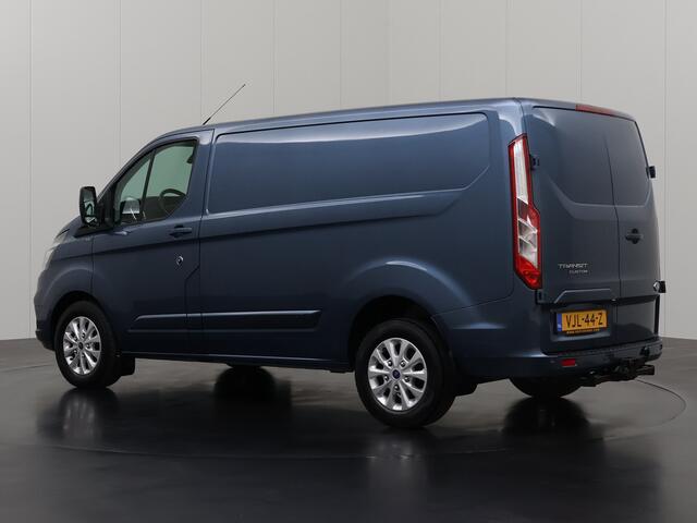Ford TRANSIT CUSTOM 2.0TDCI 130PK Limited | Navigatie | Camera | Airco | Cruise | Trekhaak