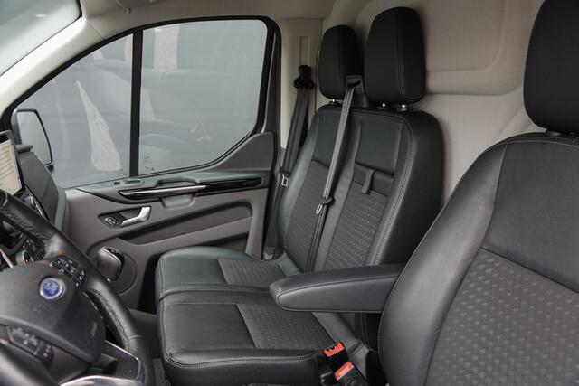 Ford TRANSIT CUSTOM L2H1 | 2.0Tdci 185Pk | Sport 320 | Stoel-Bank | 2xSchuifdeur | Trekhaak | 17'' | Magnetic Grey