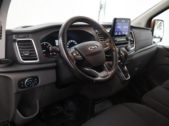 Ford TRANSIT CUSTOM 300 | 2.0 TDCI | AUT. | L2 H1 | LIMITED | NL AUTO | DEALER ONDERHOUDEN | STOELVERWARMING | CRUISE CONTROL | AIRCO | PARKEERSENSOREN | METALLIC | ORANGE GLOW