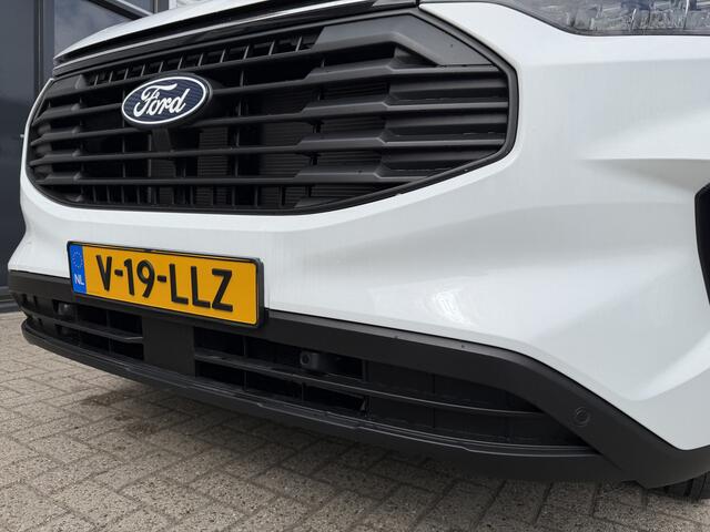 Ford TRANSIT CUSTOM 320 2.0 TDCI L2H1 Trend originele Ford dubbel cabine affabriek / prijs rijklaar ¤ 39.950 ex btw / lease vanaf ¤ 652 / dubbele schuifdeur / NIEUWE bus / BPM vrij !