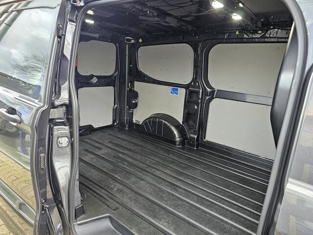 Ford TRANSIT CUSTOM 300 2.0 TDCI L1H1 Trend 136 pk | Dodehoekdetectie | Adaptive cruise control | Climate control | Camera | Bijrijdersbank | Nette auto!